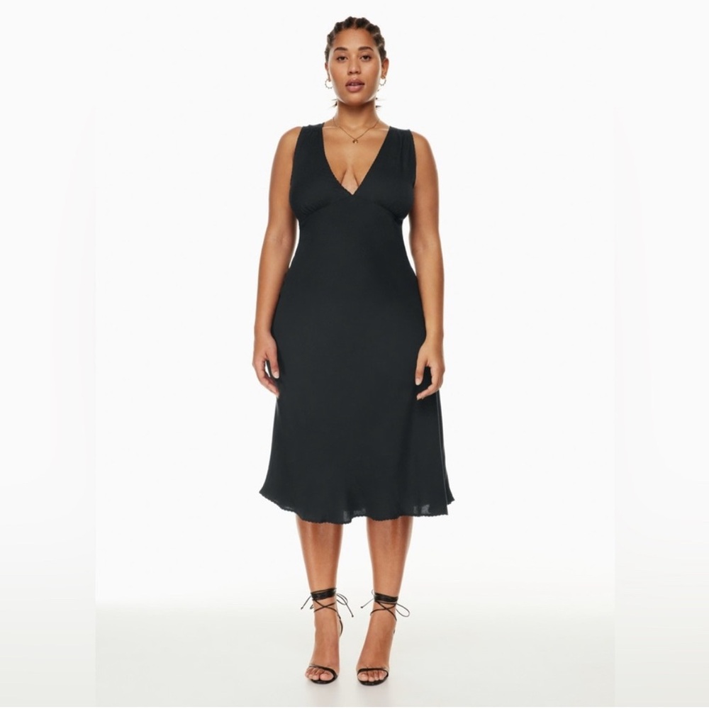 Aritzia NWOT Wilfred Orchestra Dress